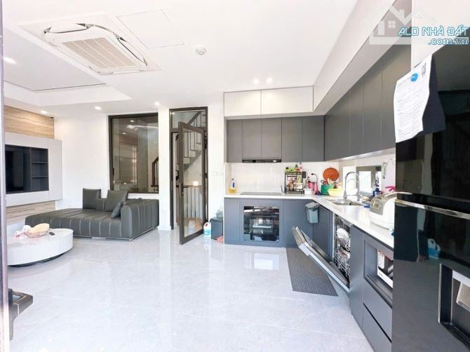 PHỐ VỌNG - HA BÀ TRƯNG - 6 TẦNG - THANG MÁY - ÔTÔ TRÁNH - 55M² - 6M² - 25,9TỶ