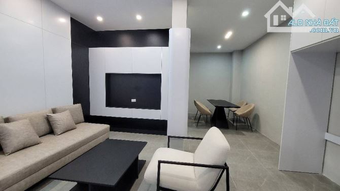 Nhà mới đón tết… Nguyễn Thị ĐỊNH DT40m2, nhà 5T MT6m 14.5tỷ ( có thương lượng) Thanh xuân