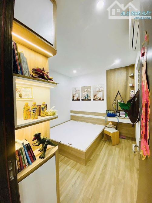 Bán gấp căn chung cư 2 ngủ tại Linh Đàm,ở hoặc cho thuê giá 8.5tr/tháng đều được giá 2ty9