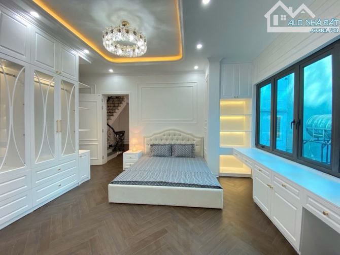 BÁN NHÀ THỤY KHUÊ 68m 4 TẦNG 14 TỶ HƠN LÔ GÓC 3 THOÁNG VIEW HỒ TÂY Ô TÔ