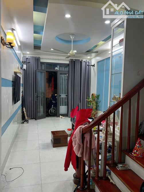 YÊN HÒA – 35M2 – 6 TẦNG – MT 3.4M – NGÕ THÔNG, Ô TÔ, KD – Ô CHỜ THANG MÁY – 9.8 TỶ