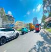 Cho thuê đất 900 m2 mặt tiền Võ Văn Kiệt tiện kinh doanh