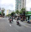 Toà căn hộ biển Mỹ Khê Đà Nẵng. Dòng tiền 120 tr/tháng. Vị trí kim cương