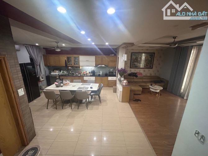 Nhà Minh Khai – HBT, 75m² x 6T, ô tô tránh, thông Kim Ngưu, ở+ văn phòng, 20,7 tỷ