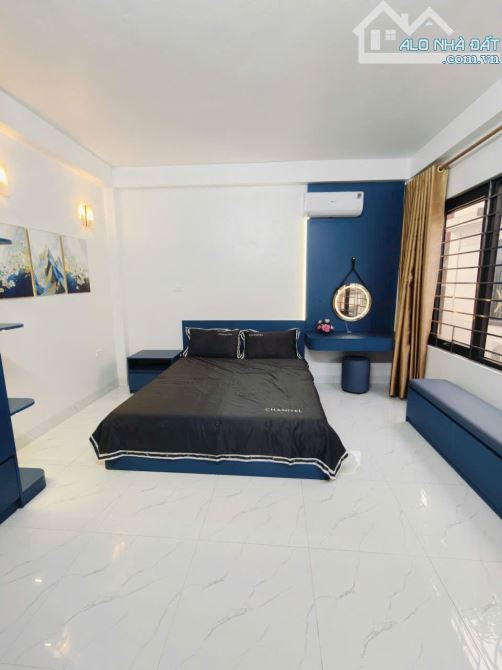 Nhà đẹp full nội thất xịn Hạ Đình, ngõ thông rộng 3m dân xây 32m2 x mtiền 7.5m.Giá 9.68 tỷ