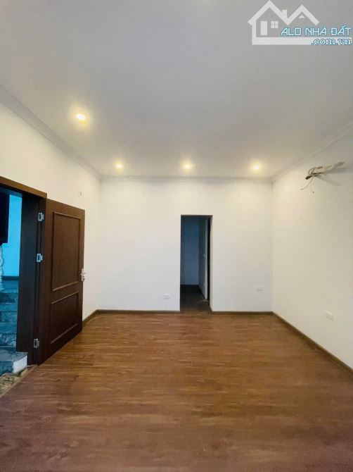 Bán nhà An Dương Vương 80m, mt 7,5m, 4 tầng, giá 15,5 tỷ.