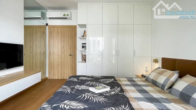 NHÀ PHỐ YÊN HOA NGÕ THÔNG RA YÊN PHỤ, GẦN HỒ TÂY, 15P VÀO PHỐ CỔ, 55M2, 13,5 TỶ