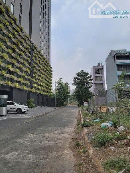 Bán đất DA Huy Hoàng .P.TML. Quận 2.xây dựng cao tầng.DT 5x20m(100m2) giá 220 tr/m2. - 2