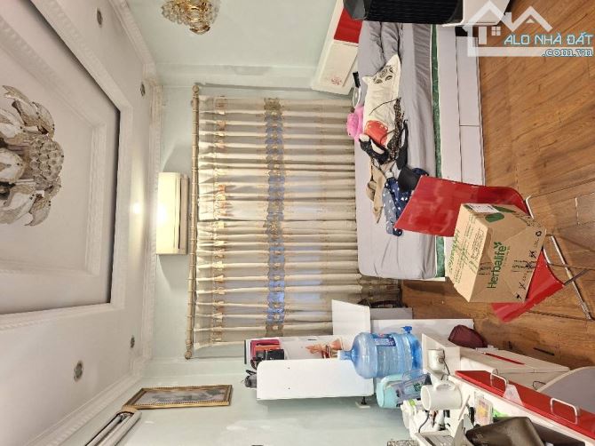 Bán nhà phố Trần Khát Chân 30m, 5 tầng, mt 3.5m, giá 8.5tỷ, ngõ thông bagac, kd nhỏ