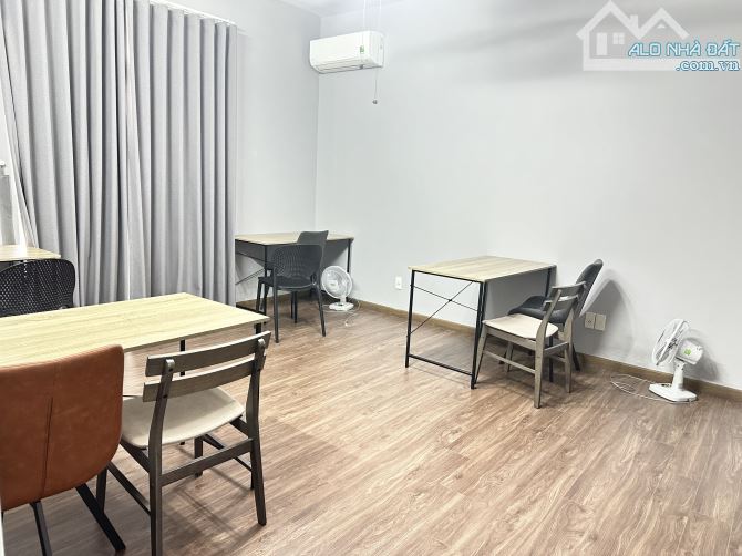 Bán Penhouse Duplex Mỹ Phúc, DT 218m2, 3PN, 3WC, 2 sàn, giá bán 24 tỷ - 3