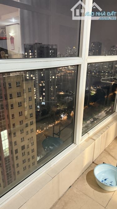 Bán Căn hộ Vinaconex 1 - 289 Khuất Duy Tiến, 135m2, nhỉnh 12 tỷ, 3 ngủ, 2 thoáng