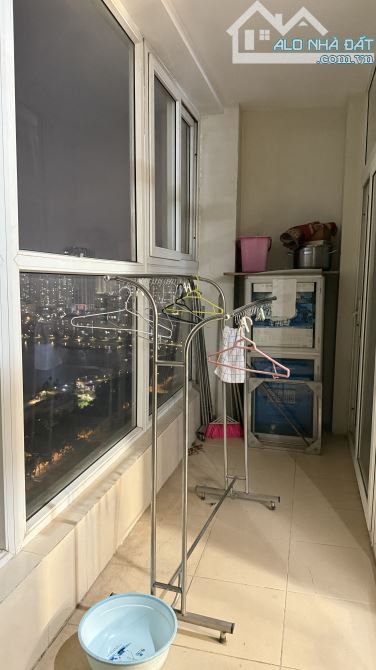 Bán Căn hộ Vinaconex 1 - 289 Khuất Duy Tiến, 135m2, nhỉnh 12 tỷ, 3 ngủ, 2 thoáng