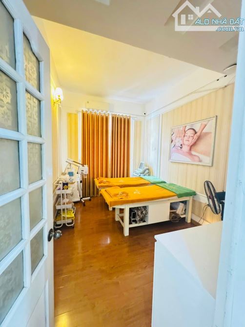 BÁN NHÀ BIỆT THỰ SONG LẬP TÂY NAM LINH ĐÀM – Ô TÔ TRÁNH – VỈA HÈ RỘNG