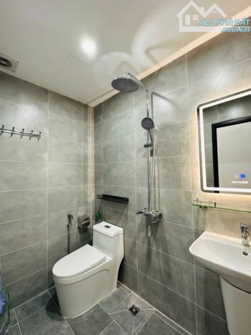 Bán nhà Kim Giang, Hoàng Mai, căn góc gần phố, 3N, 2Vs, DTSD 140M2, 5.05 TỶ(CTL)