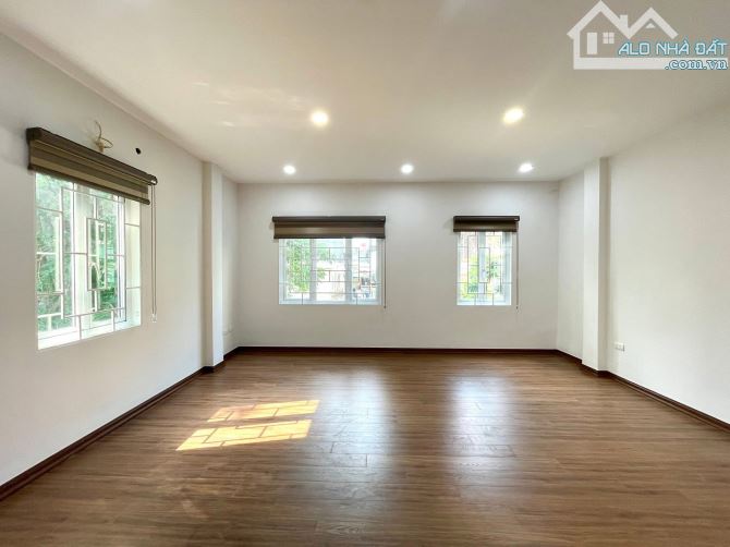 SIÊU PHẨM 66M2 X 4 TẦNG NHỈNH 15 TỶ, NGÕ KINH DOANH, LẠC LONG QUÂN, CẦU GIẤY, HÀ NỘI