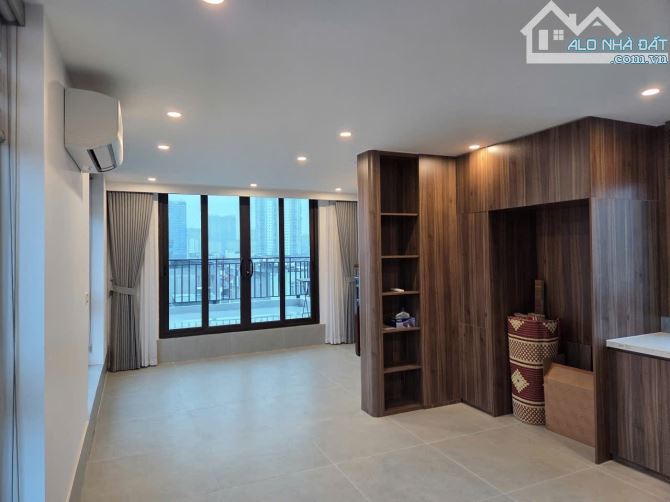 PHÂN LÔ VIP KINH DOANH VĂN PHÒNG - THÁNG MÁY -HẦM ĐỂ XE