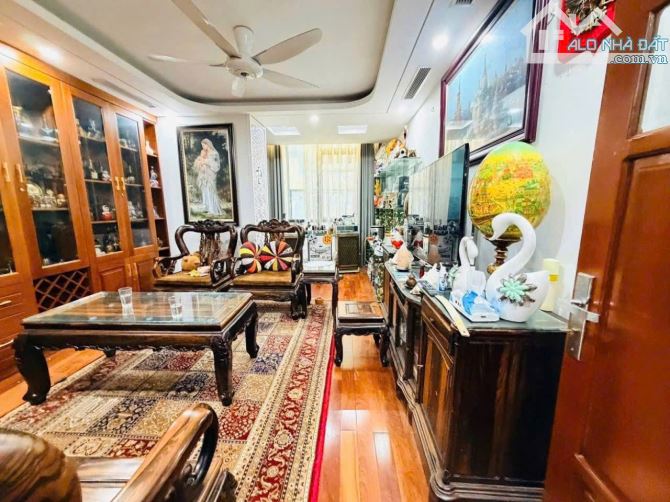 BÁN NHÀ PHỐ TRẦN DUY HƯNG – 7 TẦNG THANG MÁY – Ô TÔ TRÁNH – VỈA HÈ – KINH DOANH ĐỈNH