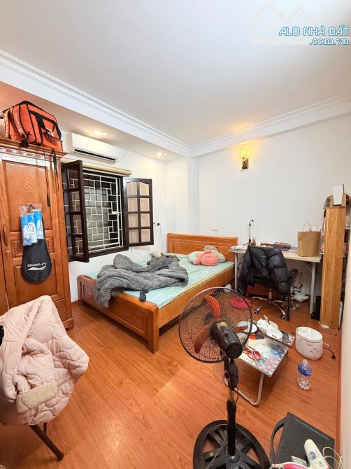 TRƯƠNG ĐỊNH – NGÃ TƯ BẠCH MAI , NGÕ THÔNG RỘNG – NHÀ ĐẸP Ở NGAY 50m2 Giá 12 tỷ