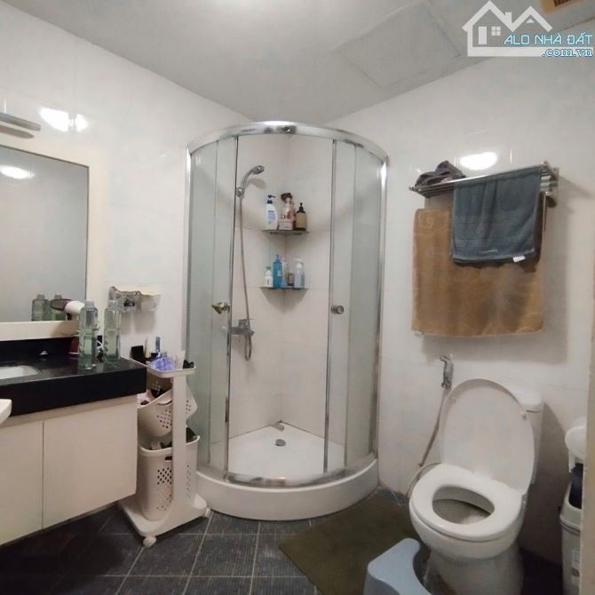 Bán căn hộ chung cư thái hà tt đống đa lô góc hai thoáng nhà đẹp ở ngay