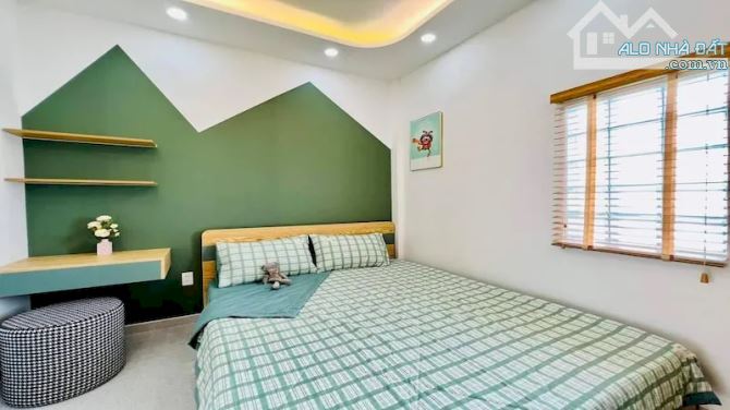 BÁN NHÀ MỚI PHỐ TỪ HOA, NGÕ THOÁNG, GẦN HỒ, TẶNG NỘI THẤT, 50M2, 13 TỶ