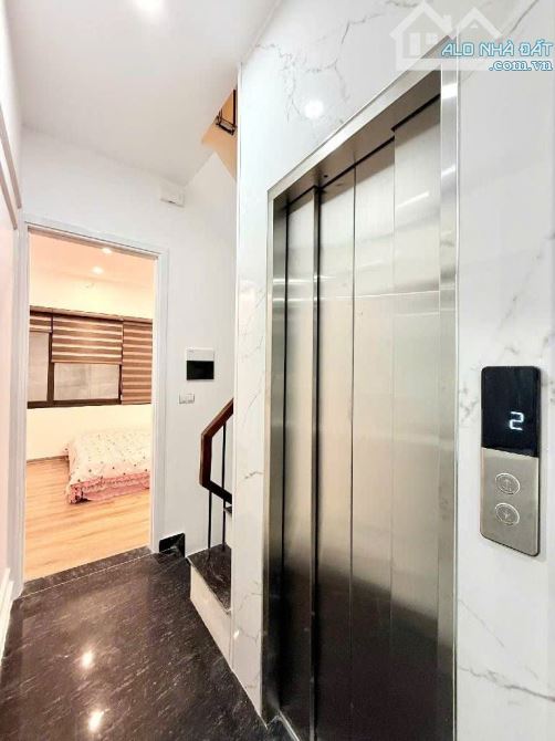 NHÀ VƯƠNG THỪA VŨ - THANH XUÂN - 5 TẦNG - THANG MÁY - 50M² - 13,3TỶ