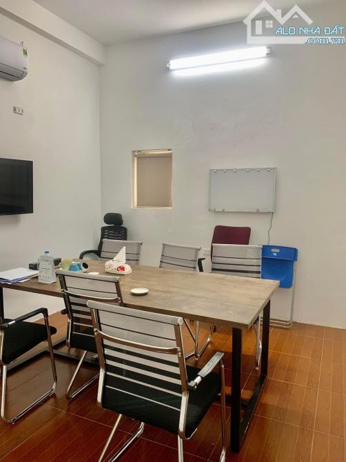 HIẾM MẶT PHỐ LÊ ĐẠI HÀNH 48m2 x 5 Tầng Mt4m 20 tỷ VỈ HÈ RỘNG, NHÀ ĐẸP, KINH DOANH TỐT