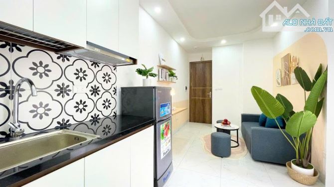 Toà CHDV Xã Đàn, 110m2*8T, MT 8M, 29 phòng KK, sát phố, đủ GPXD/PCCC, dòng tiền 7%/năm!