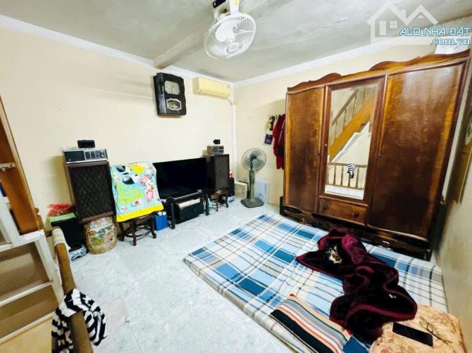 BÁN NHÀ PHỐ CỔ HÀNG NÓN 20M 4 TẦNG 3.9MT GIÁ 4.3 TỶ - TRUNG TÂM NHẤT QUẬN HOÀN KIẾM -