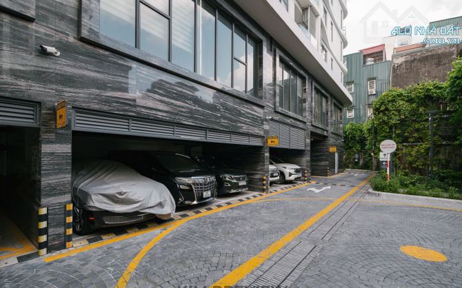 CĂN HỘ FIVE STAR WEST LAKE 162 HOÀNG HOA THÁM - 165M - FULL NỘI THẤT - NHẬN NHÀ NGAY