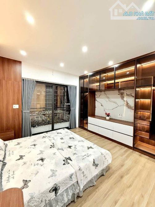 NHÀ VƯƠNG THỪA VŨ - THANH XUÂN - 5 TẦNG - THANG MÁY - 50M² - 13,3TỶ