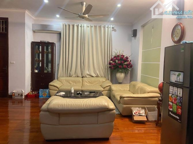 HIẾM MẶT PHỐ LÊ ĐẠI HÀNH 48m2 x 5 Tầng Mt4m 20 tỷ VỈ HÈ RỘNG, NHÀ ĐẸP, KINH DOANH TỐT