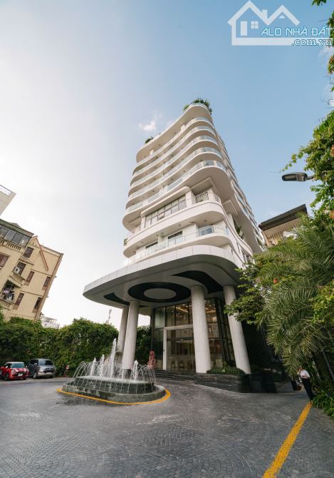 CĂN HỘ FIVE STAR WEST LAKE 162 HOÀNG HOA THÁM - 165M - FULL NỘI THẤT - NHẬN NHÀ NGAY