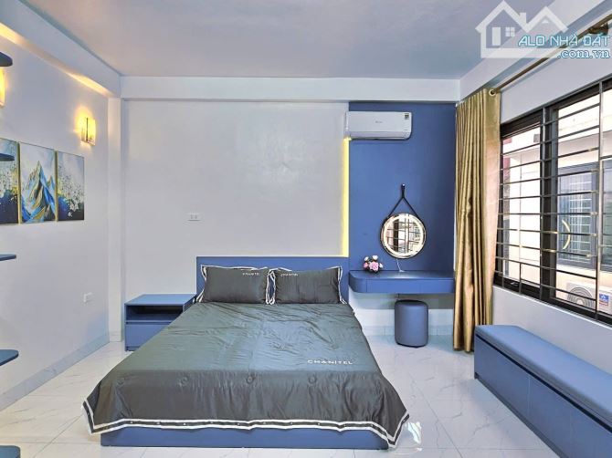 Nguyễn Trãi Thanh Xuân 6 tầng 4 ngủ hơn 9 đồng