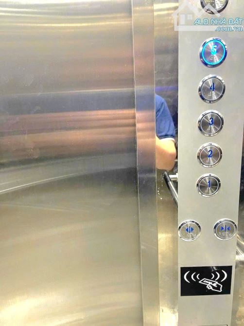 Cần Bán Nhà Trương Định 5T, Thang Máy, thoáng trước sau chỉ hơn 8 tỷ(TL)