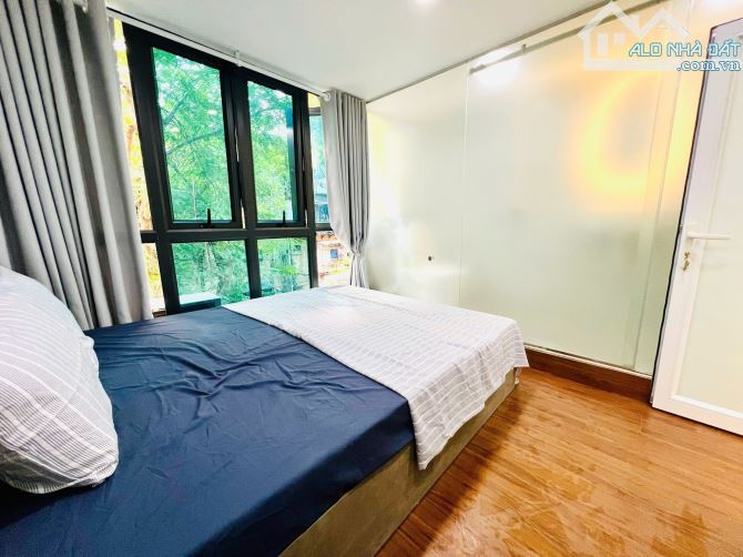 SIÊU PHẨM 31M2 X 5 TẦNG ĐẸP LONG LANH, CÁCH Ô TÔ 50M, ĐÊ LA THÀNH, ĐỐNG ĐA, HÀ NỘI