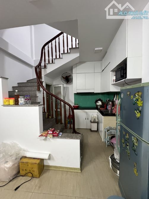 Chính Chủ bán nhà Kim Ngưu, Hai Bà Trưng, 5T, 3PN , 6,7 tỷ