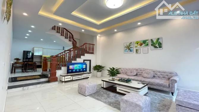 BÁN NHÀ LẠC LONG QUÂN NGÕ Ô TÔ THÔNG SANG TRÍCH SÀI, HỒ TÂY, 40M2, 12 TỶ