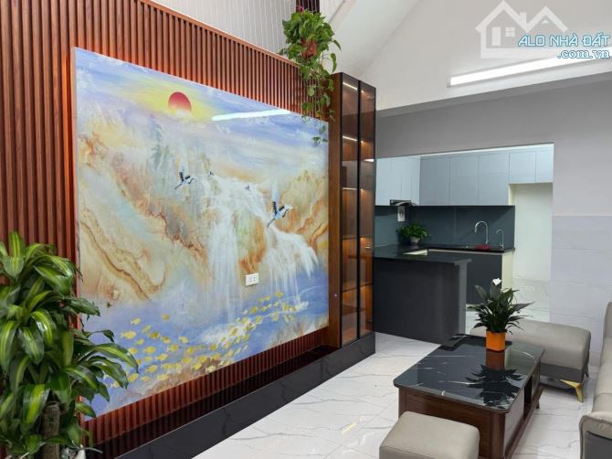 BÁN NHÀ HAI BÀ TRƯNG – 36m² – 5 TẦNG – MẶT TIỀN MIÊN MAN