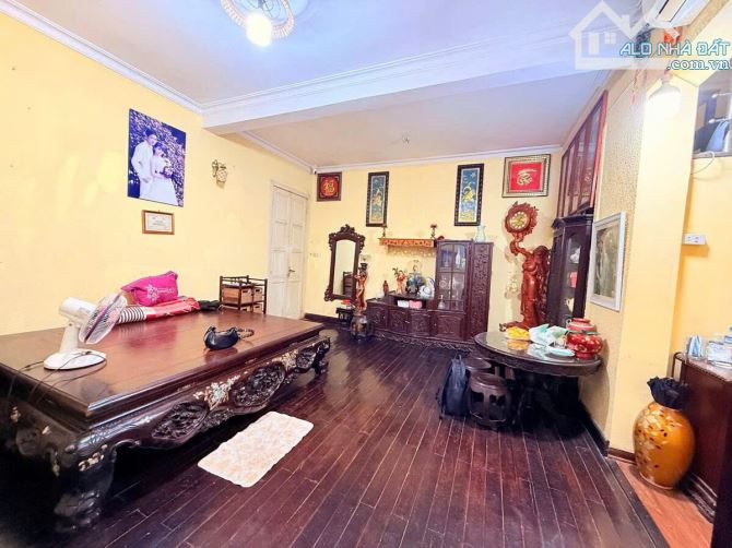 LÔ GÓC – DIỆN TÍCH KHỦNG 180M² SỬ DỤNG – DUPLEX 2 TẦNG – 1 NHÀ RA PHỐ TÂY SƠN