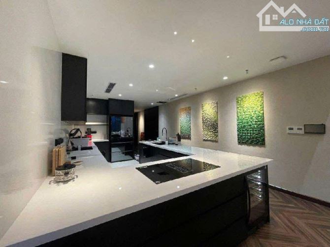 Bán Tòa Nhà Phố Nguyễn Du,Quang Trung, 90m2 x 8 Tầng Thang máy, thiết kế đẳng cấp