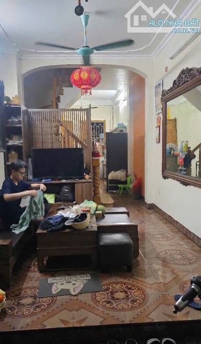 BÁN NHÀ NGUYỄN KHANG CẦU GIẤY PHÂN LÔ OTO ĐỖ NGÀY ĐÊM DT 43M - 5 TẦNG -MT 3,5M - GIÁ 13 TỶ