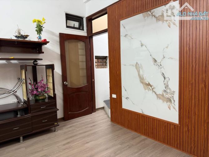 BÁN NHÀ HAI BÀ TRƯNG – 36m² – 5 TẦNG – MẶT TIỀN MIÊN MAN