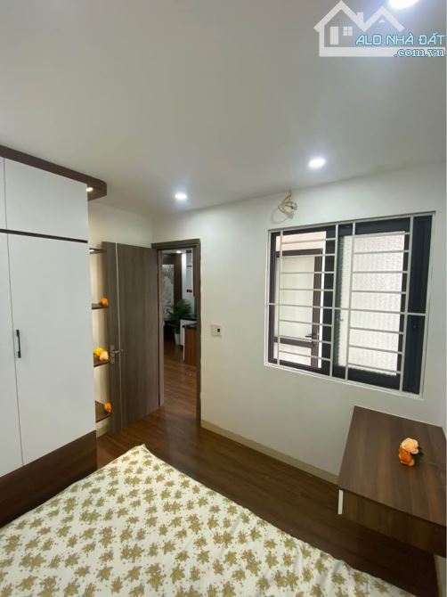 CHUNG CƯ MINI VÕNG THỊ 60m 2 NGỦ 2.X TỶ Ô TÔ ĐỖ CỬA THANG MÁY VIEW HỒ TÂY NỘI THẤT XỊN