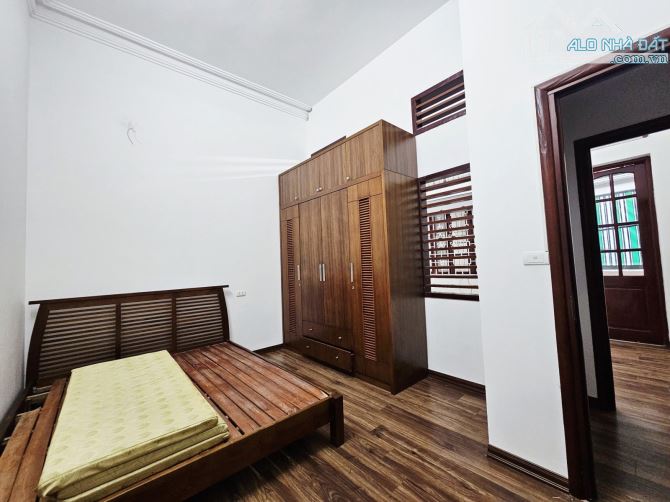 CHỦ BÁN GẤP NHÀ TÂY HỒ - LÔ GÓC - BA GÁC ĐỖ CỬA - NGÕ THÔNG KINH DOANH - MẶT TIỀN VÀNG