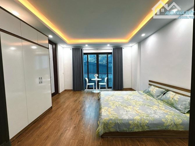 Bán nhà phố Giáp Nhất, Thanh Xuân, Ngõ nông, 2 thoáng, 38m2*6T