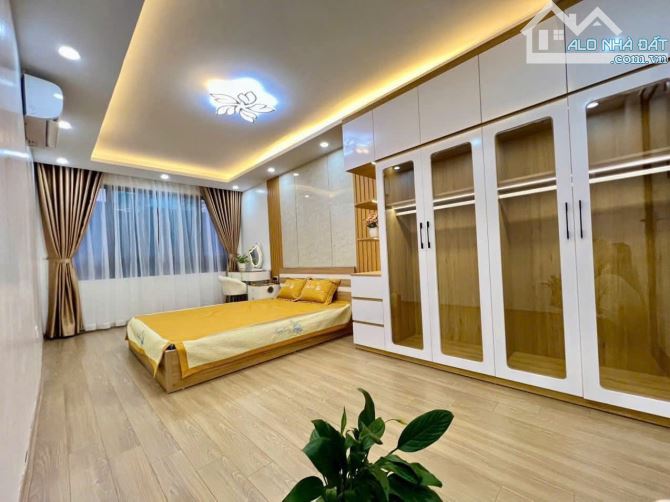 Cần bán ngay bức tranh TRUNG PHỤNG