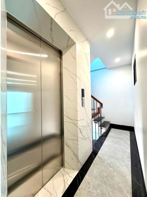 Không có căn thứ 2 - Thái Hà - 13 tỷ - 6 tầng thang máy - không quy hoạch - không lỗi