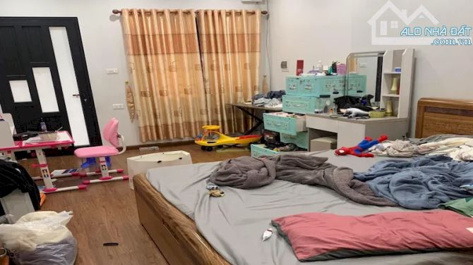 BÁN NHÀ MỚI PHỐ TỪ HOA NGÕ RỘNG, LÔ GÓC, GẦN HỒ, TẶNG NỘI THẤT, 40M2, 11 TỶ