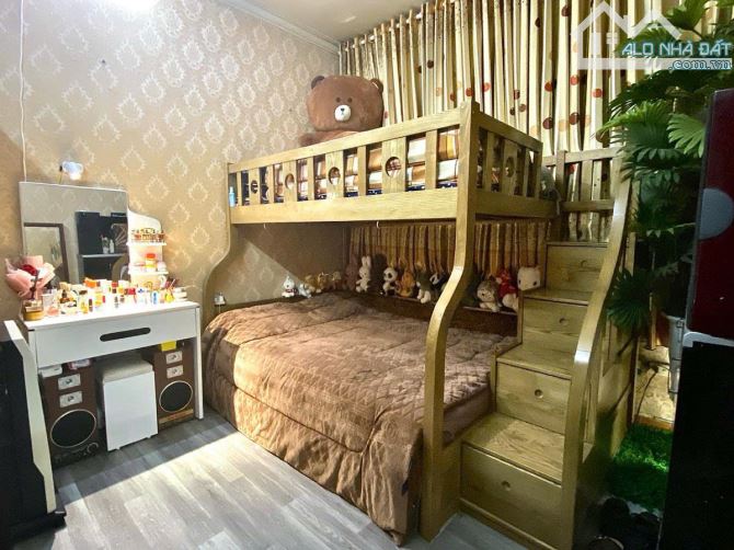 Chỉ 4,39 tỷ tập thể Trần Khánh Dư, Hoàn Kiếm, Tầng 2, Sổ to, 65m2 2pn ở ngay