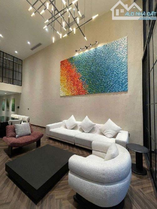 Bán Tòa Nhà Phố Nguyễn Du,Quang Trung, 90m2 x 8 Tầng Thang máy, thiết kế đẳng cấp